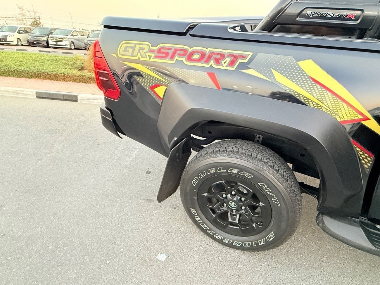 تويوتا هيلوكس GR SPORT