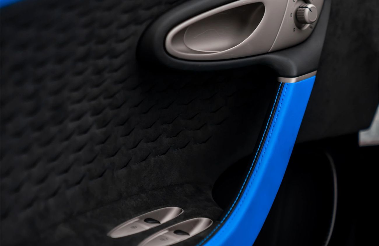 بوغاتي ديفو 8.0L W-16 Quad-Turbocharged Engine | Warranty