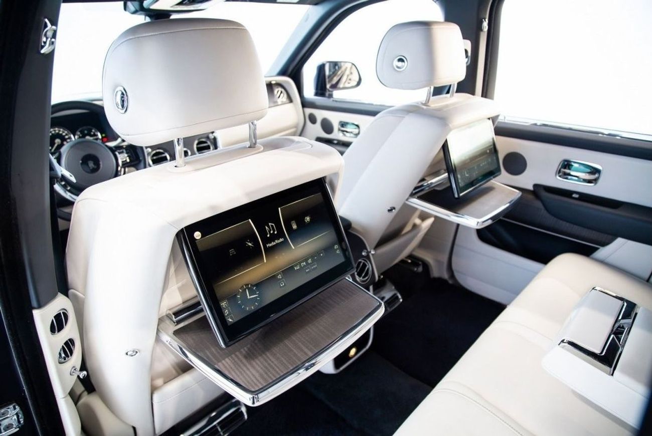 Rolls-Royce Cullinan Black Badge