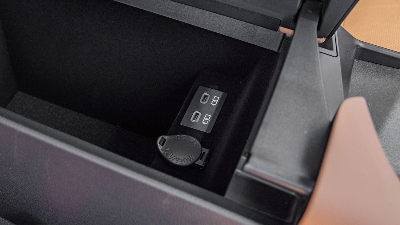 Lexus ES300h 2025 Lexus ES300h 2.5L AT Hybrid (White)