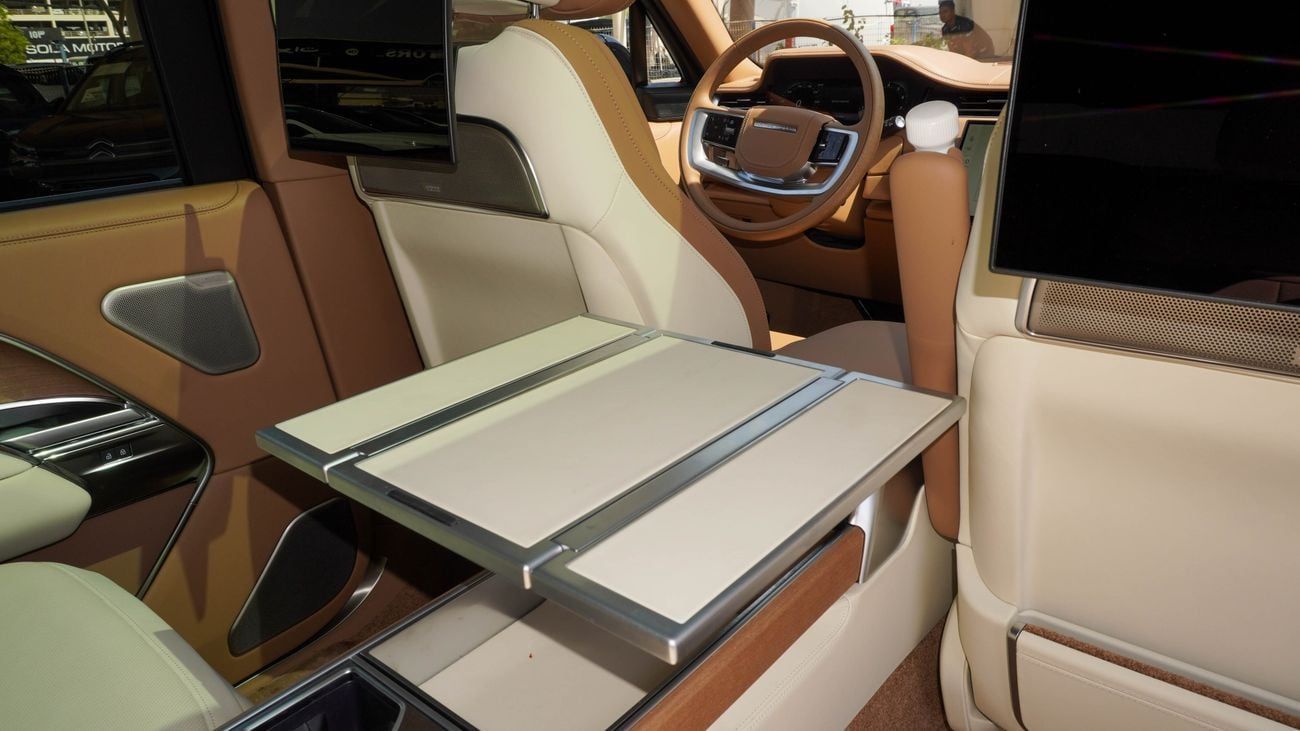 Land Rover Range Rover SV P615 4.4P MHEV V8 LWB  (For Local plus 10%)