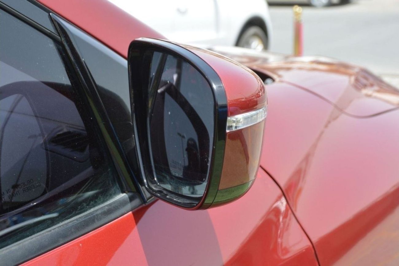 نيسان باثفايندر SV