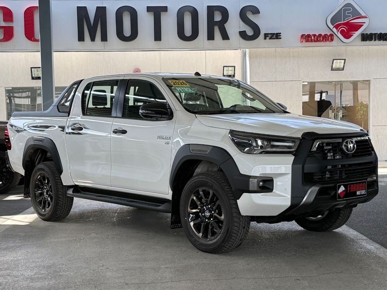 Toyota Hilux 2026 4.0 V6 **EXPORT ONLY**التصدير فقط خارج الخليج***