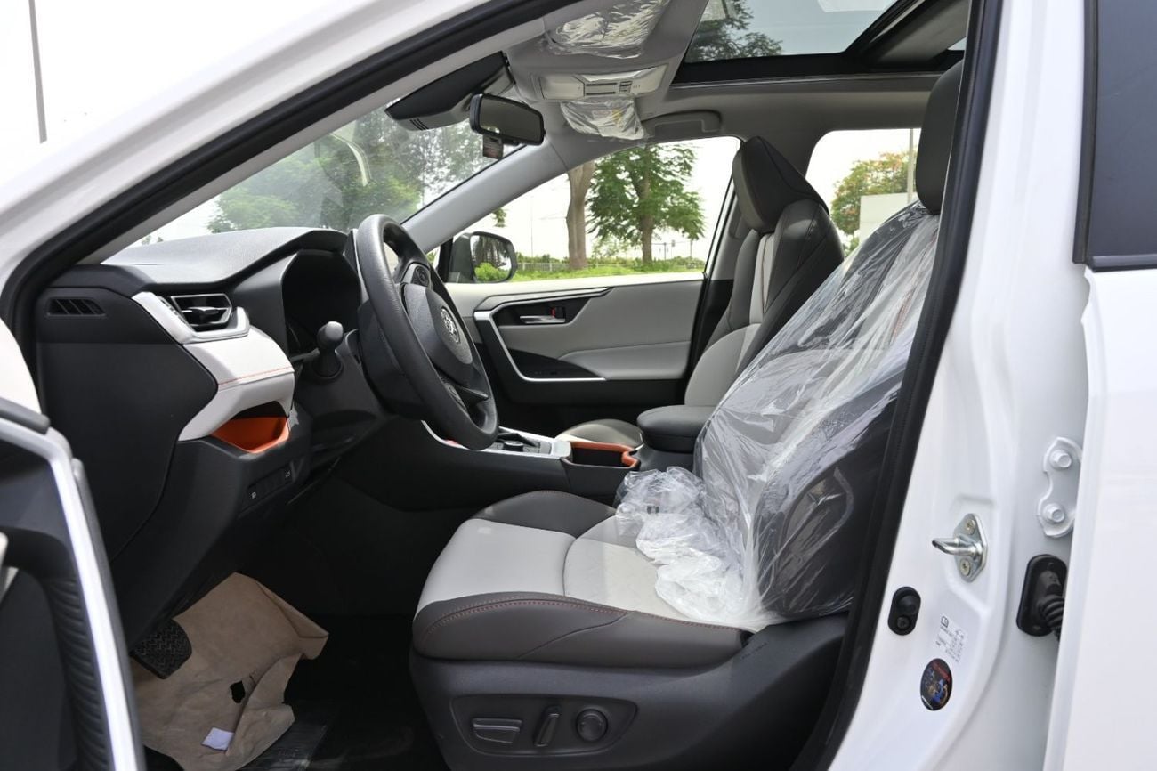 Toyota RAV4 2.5L Adventure, Leather Seat, Electric Seat, Radar, Panoramic Roof Model 2025 Saudi Specs