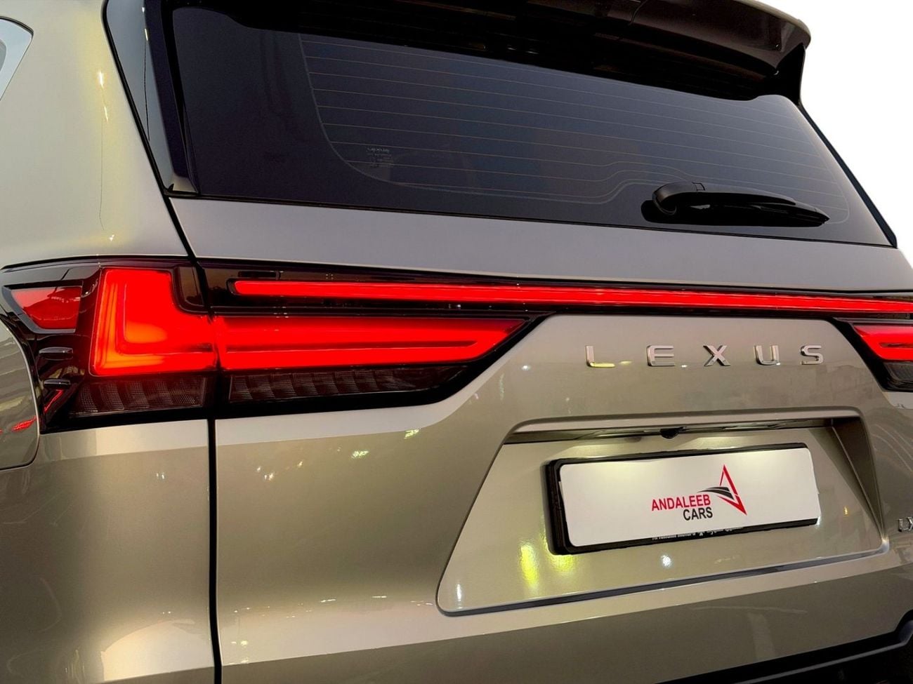 Lexus LX600 SIGNATURE AED 8,480 P.M | 0% DOWN PAYMENT | LEXUS LX600 | AGENCY WARRANTY & FULL AGENCY SERVICE HISTORY | 2025