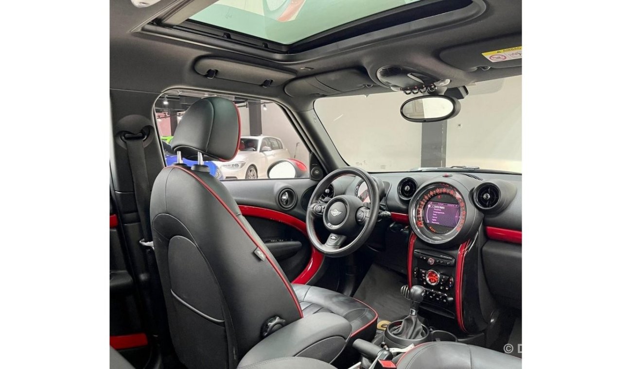 Mini John Cooper Works Countryman 2016 MINI Countryman JCW, MINI Service Contract-Service History, Warranty, GCC