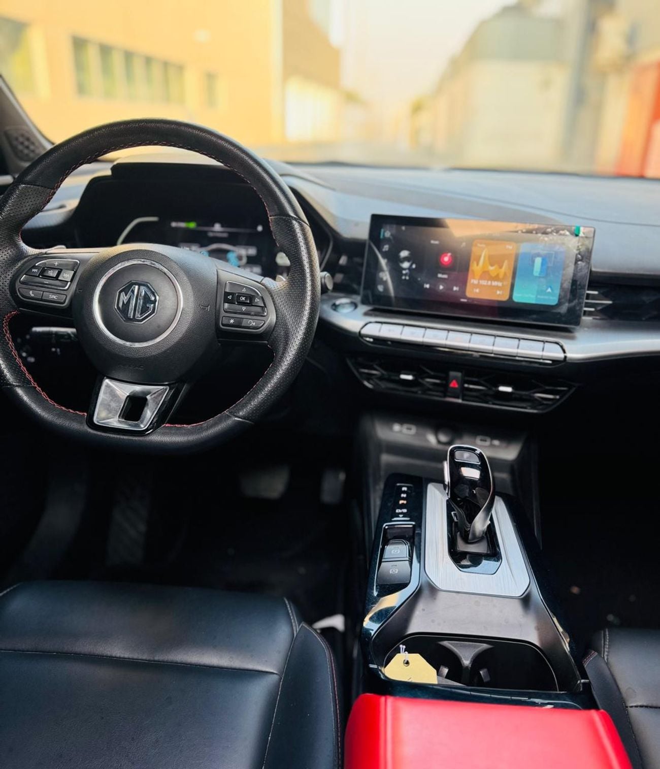أم جي GT LUXURY