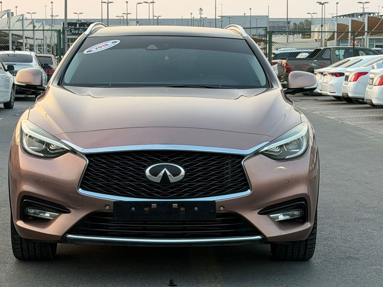 إنفينيتي Q 30 حالة ممتازة من الداخل و الخارج