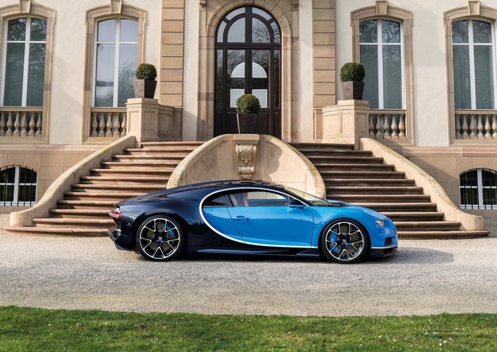 Bugatti Chiron exterior - Side Profile
