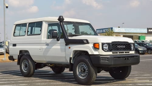 Toyota Land Cruiser 70 TOYOTA LAND CRUISER 78 SERIES 4.5L V8 DIESEL SUV 2024 | MANUAL TRANSMISSION | FABRIC SEATS | POWERED