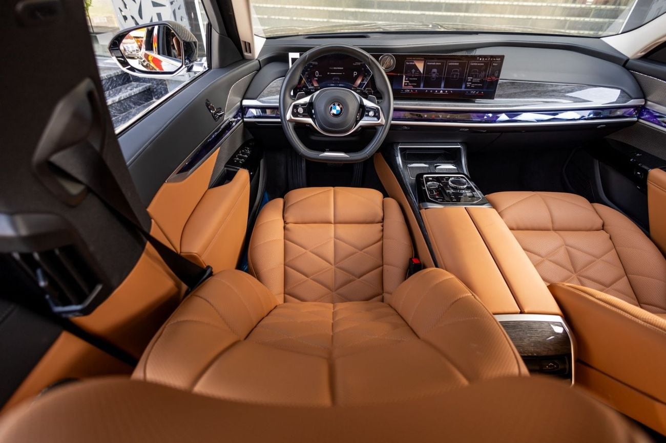 BMW 735i BUSINESS EXCELLENCE BMW 735i 2026 GCC | Agency Warranty