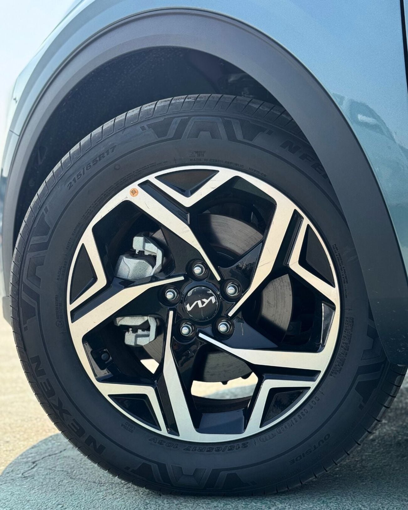 Kia Sportage DLX KIA SPORTAGE 2.0L - 2025 MODEL GCC SPECS