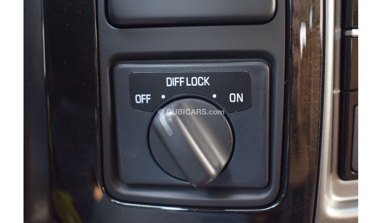 Nissan Patrol Super Safari