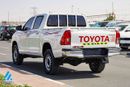 تويوتا هيلوكس GL 2.7L Double Cab Utility AWD 2022 2.7L Petrol Dual Cab Pickup | Automatic | GCC Specs | Best Price