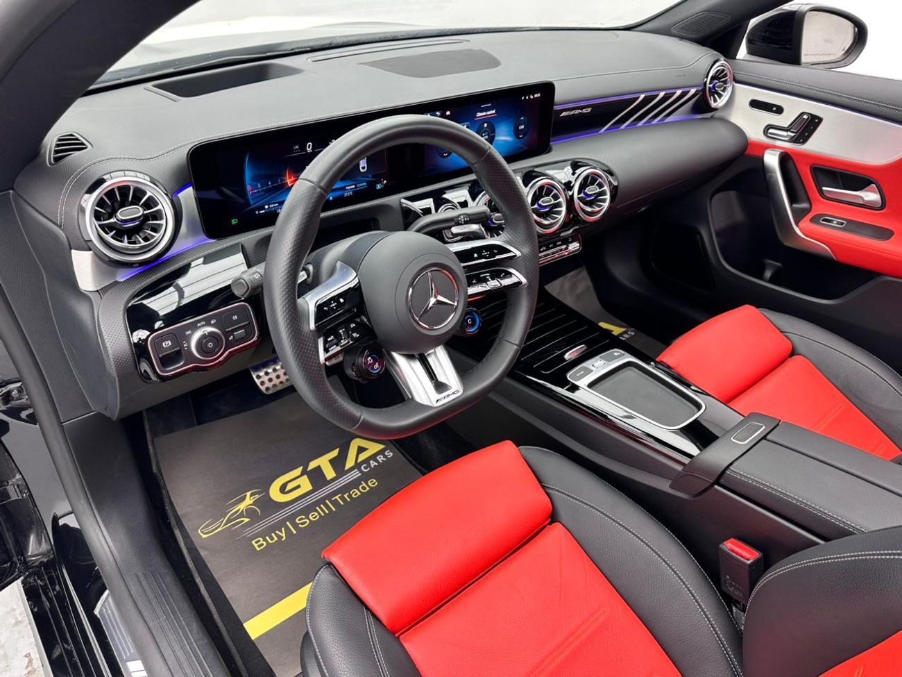 Mercedes-Benz CLA 35 AMG 2025 Mercedes-Benz CLA 35 AMG, 5 Year Mercedes Warranty + Service Contract, Excellent Condition, GCC