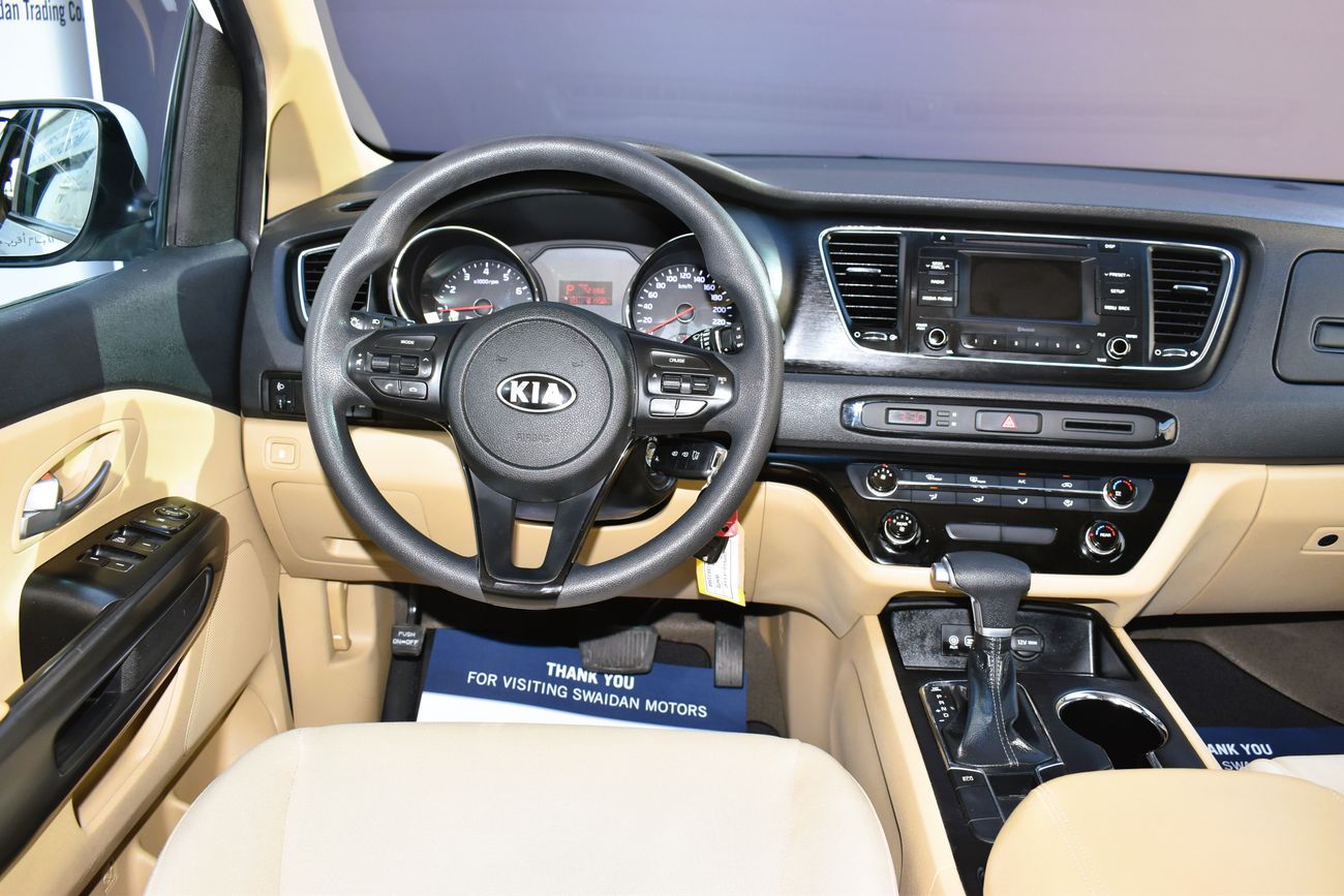 كيا كارنيفال AED 1359 PM | GRAND 3.3L LX V6 GCC DEALER WARRANTY