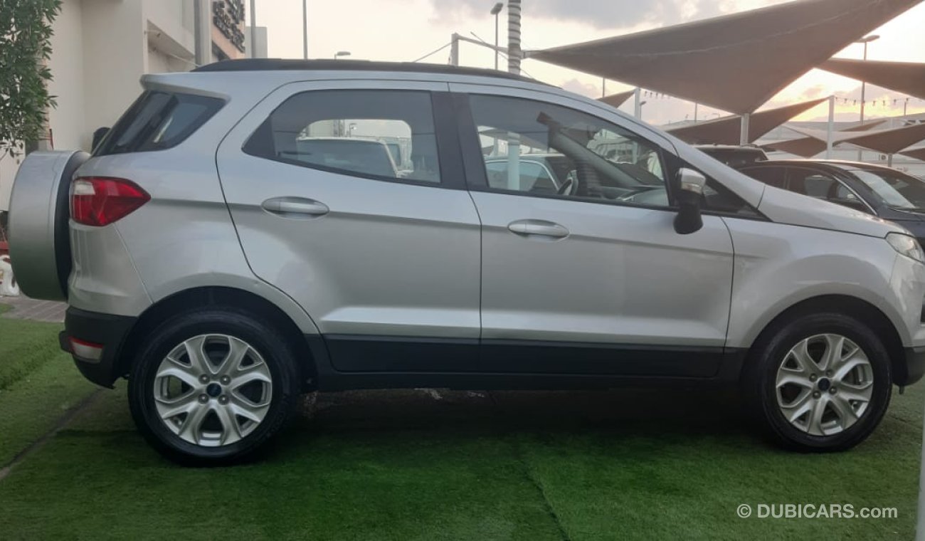 Ford EcoSport Without accidents No.2 cruise control wheels, rear wing fog lights sensors, FM radio - CD, in excell