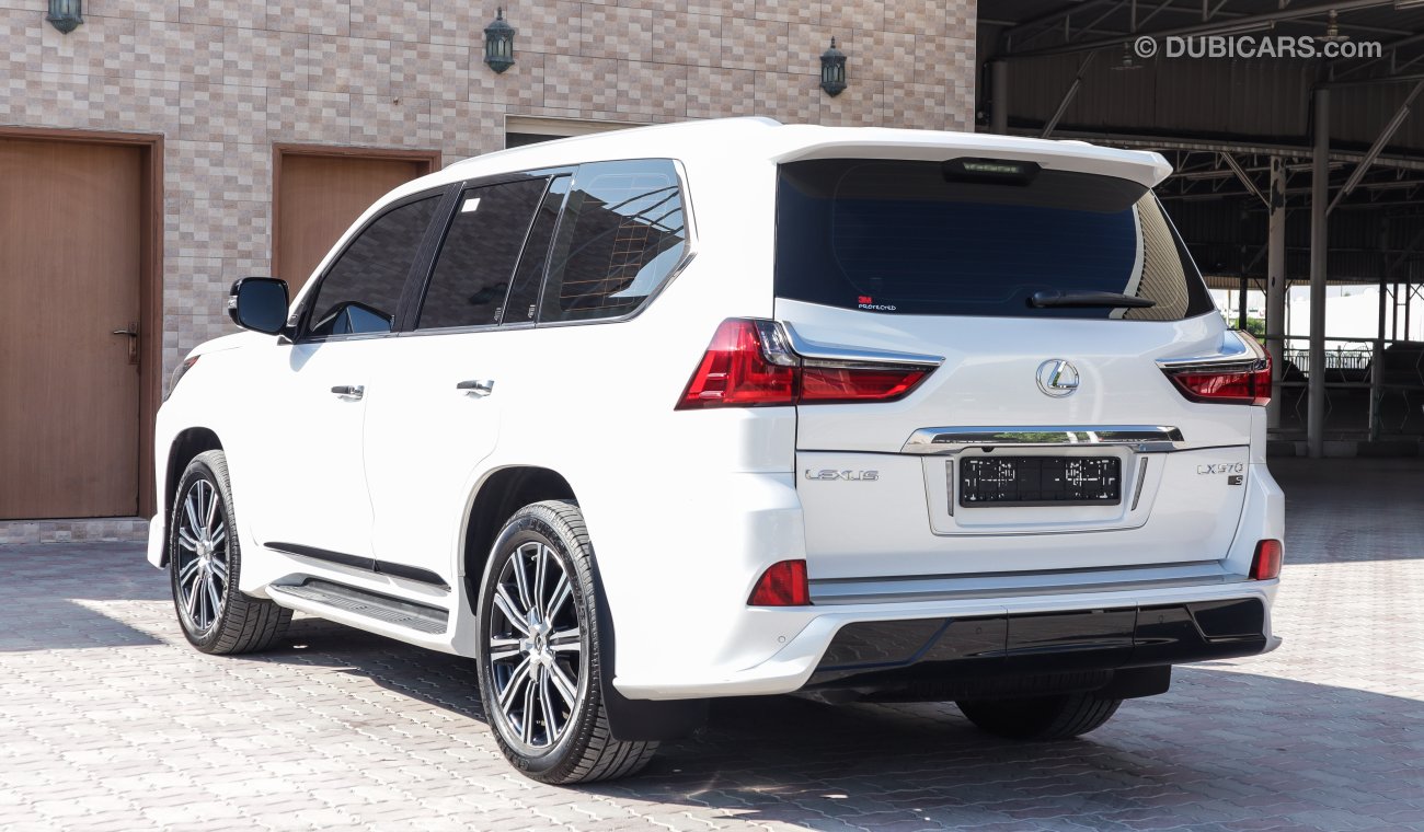 Lexus LX570