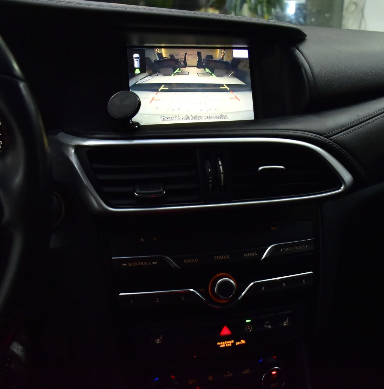 إنفينيتي Q 30 EXCELLENT DEAL for our Infiniti Q30 ( 2018 Model ) in White Color GCC Specs