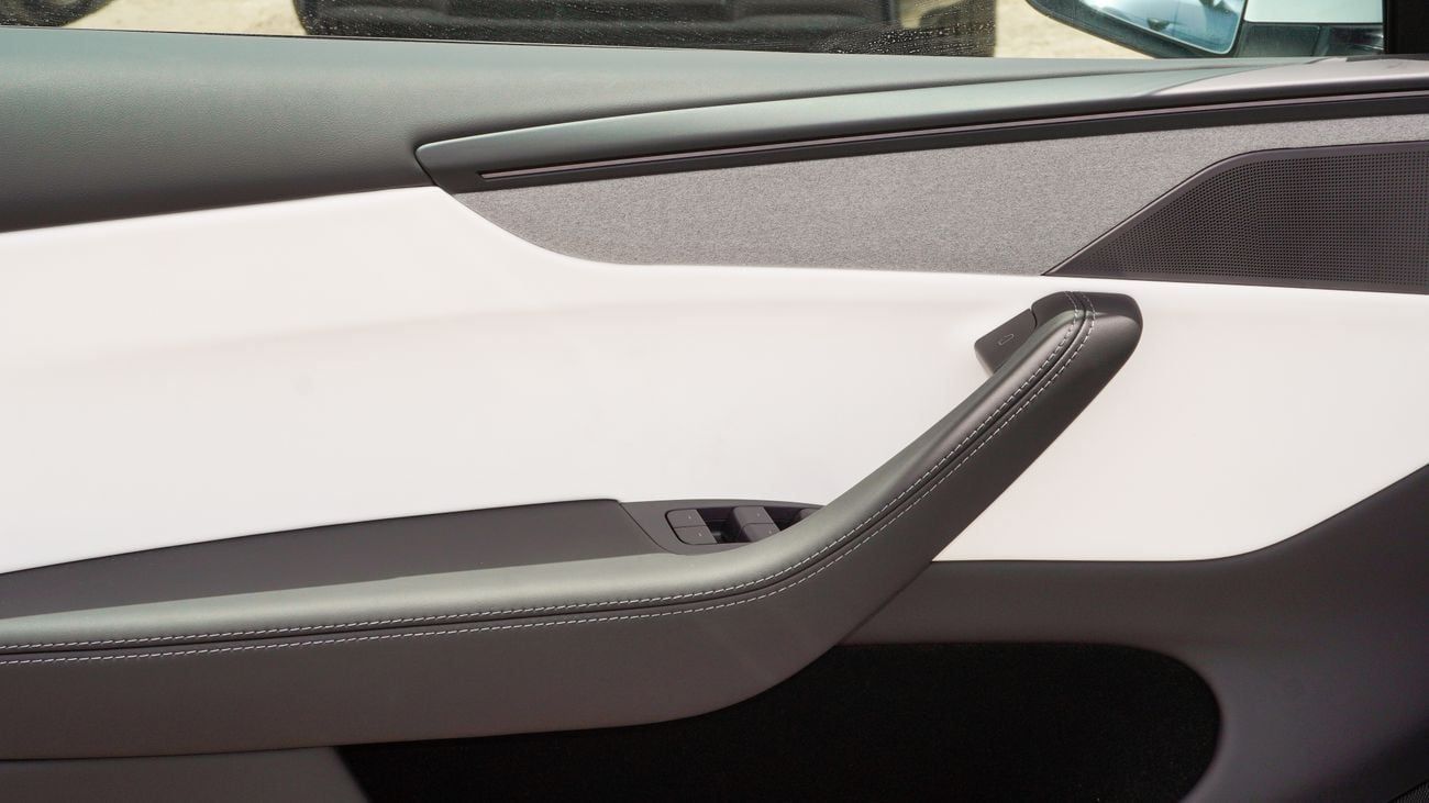 Tesla Model Y Tesla Model Y || Long Range || Dual Motor