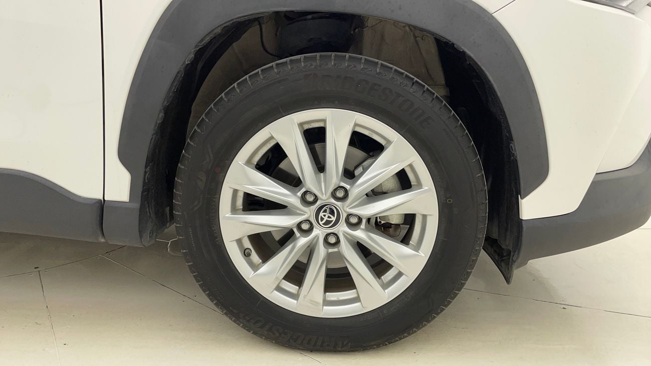 Toyota Corolla Cross GLI 1.8 | Zero Down Payment | Home Test Drive