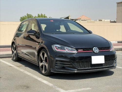 Volkswagen Golf GTI Sport 2.0T