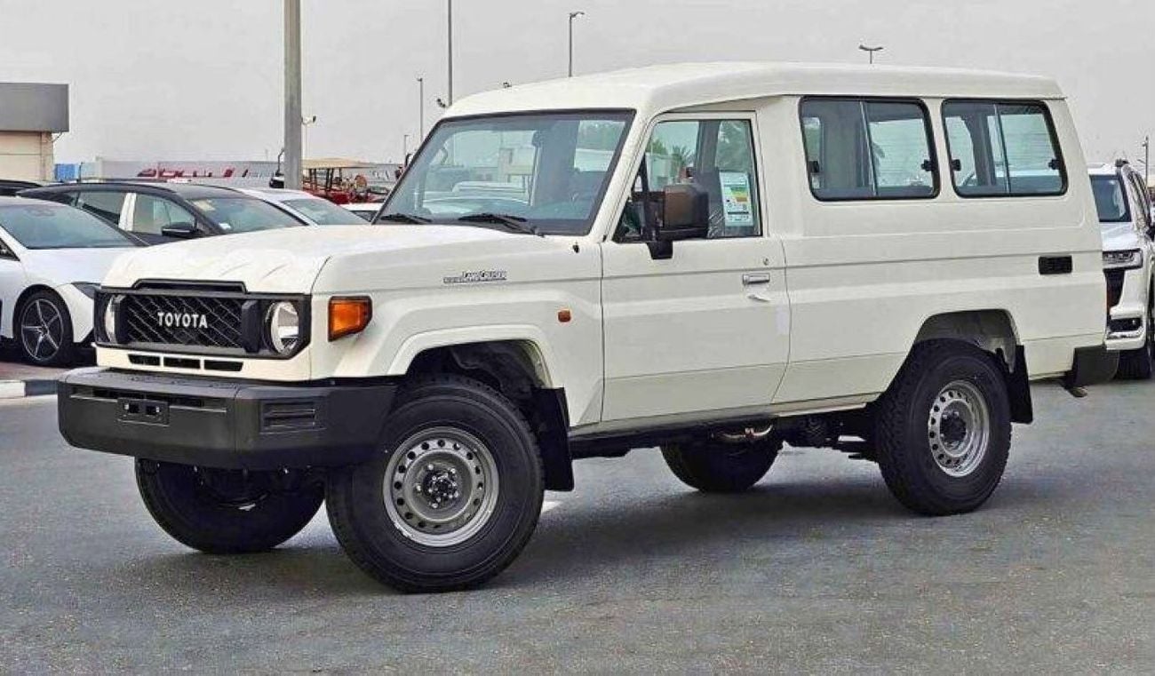 تويوتا لاند كروزر 70 LC 78 HARDTOP 2.8L MT Land cruiser hard top Lc78 4.2L diesel V6 MY2024 3DOORS FOR EXPORT.ONLY