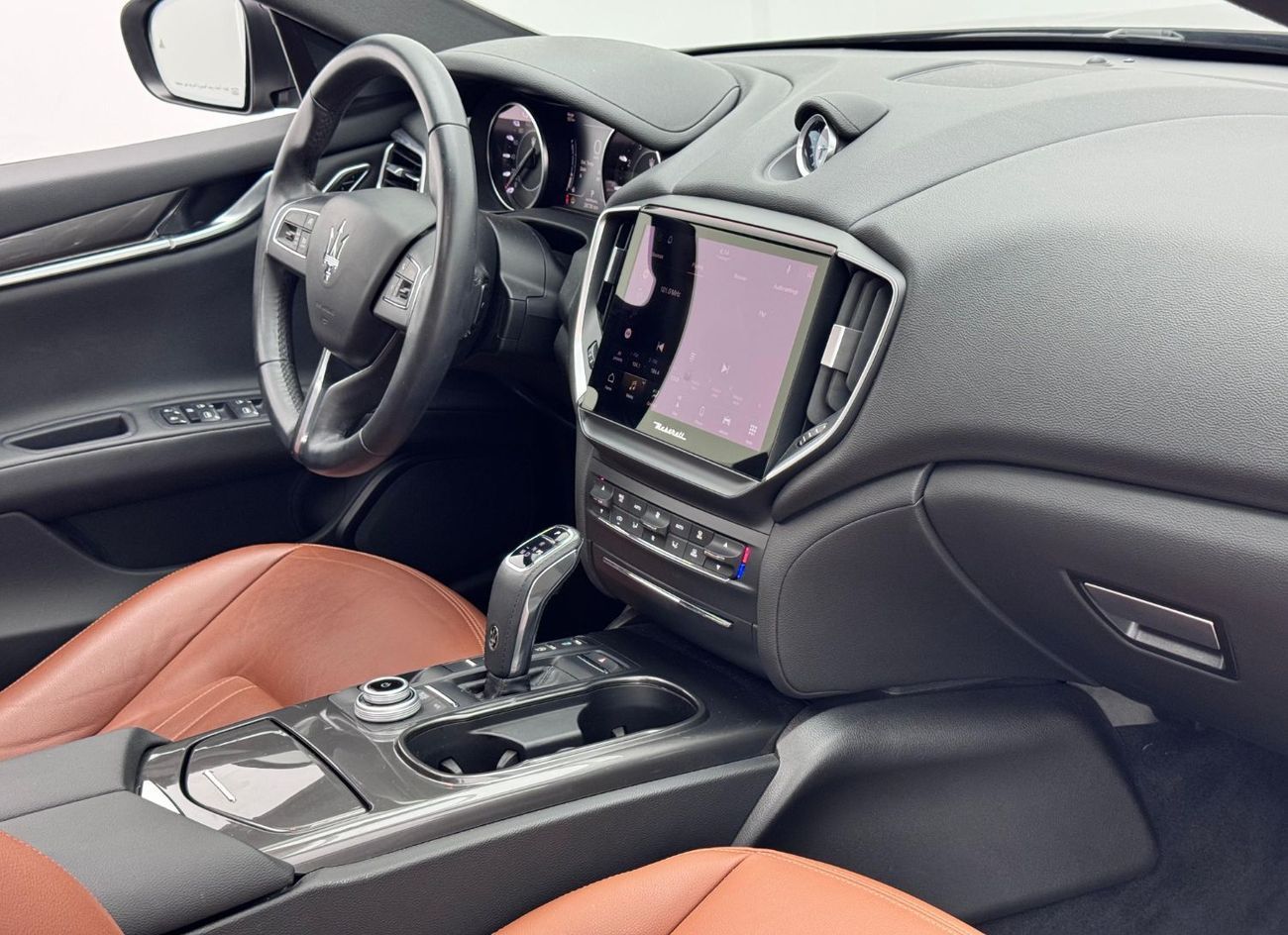 مازيراتي جيبلي GT Hybrid 2.0L 2022 Maserati Ghibli GT, Maserati Warranty Dec 2025, Maserati Service History , GCC