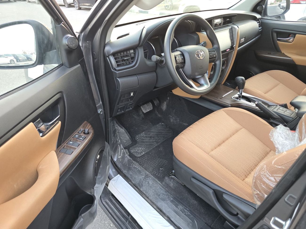 Toyota Fortuner 2.7L AT 2024 Model Gray Color