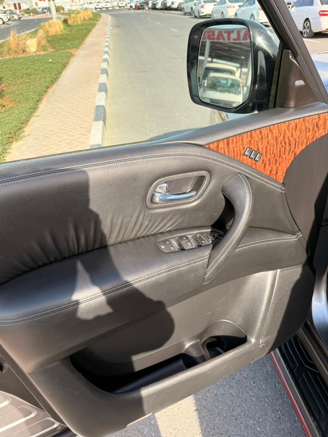 Nissan Armada Full option | Sunroof | Radar | Nismo 2019