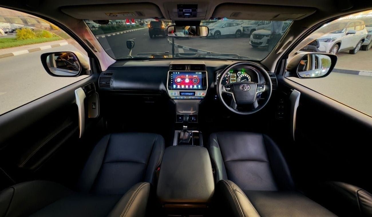 تويوتا برادو AFTER MARKET MODIFIED | 2.8L DIESEL ENGINE | RHD | AT | 2018 | AWINING CAMPING TENT