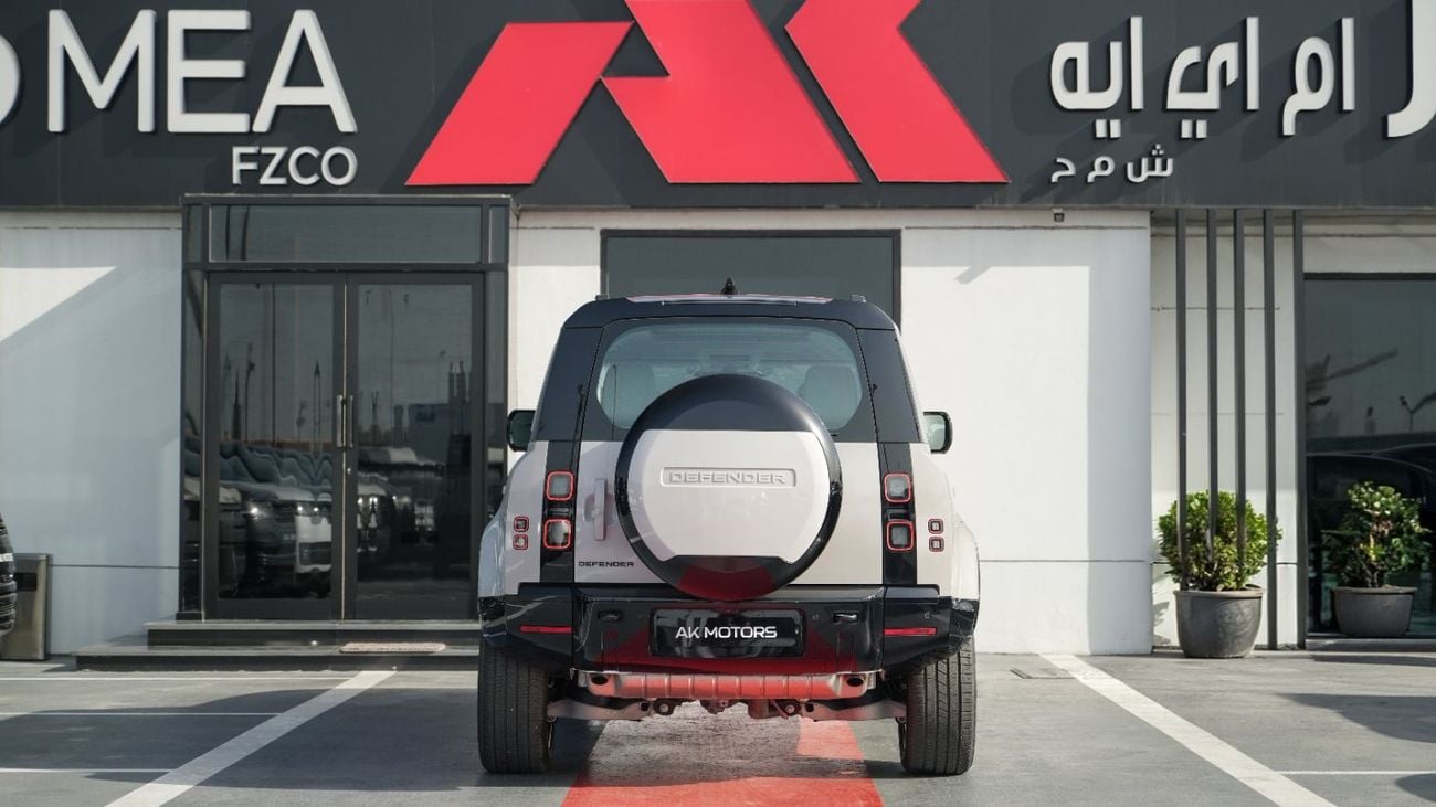 Land Rover Defender P400 X-Dynamic HSE Borasco Grey 2026MY Export Only