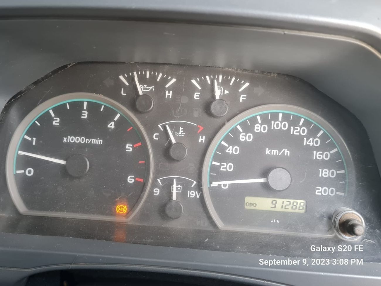 Toyota Land Cruiser Pick Up 2013 TOYOTA LAND CRUISER DOUBLE GXL