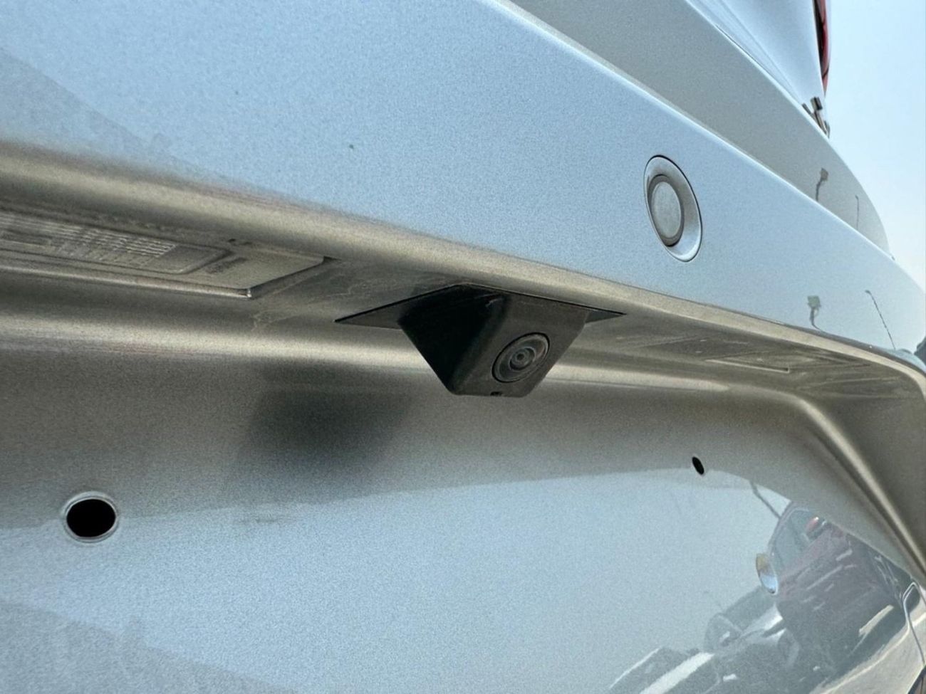 MG ZS MG ZS 1.5L (LUXURY) - 2025 MODEL SILVER COLOR