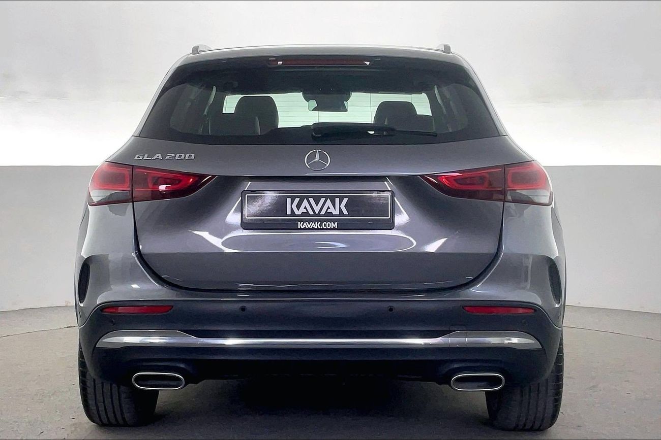 مرسيدس بنز GLA 200 Premium | National Day Celebration | شامل الضمان | 0 ﺪﻔﻋﺓ ﺃﻮﻟﻯ
