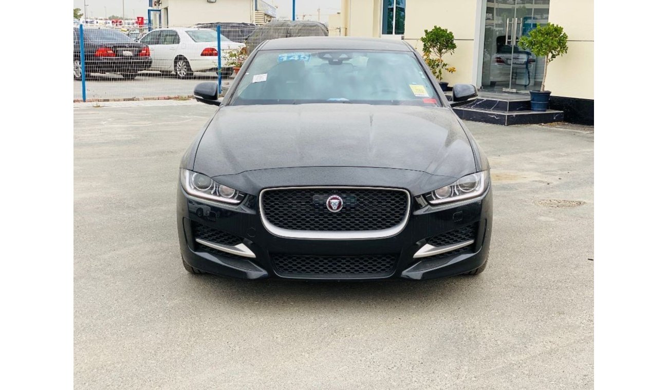 جاغوار XE 2.0 I4D R-Sport SWB AWD