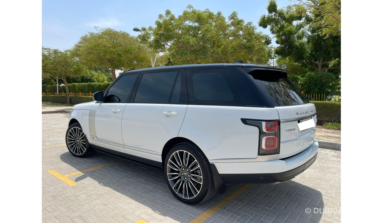 Land Rover Range Rover Vogue /LWB/GCC/Warranty until 2023