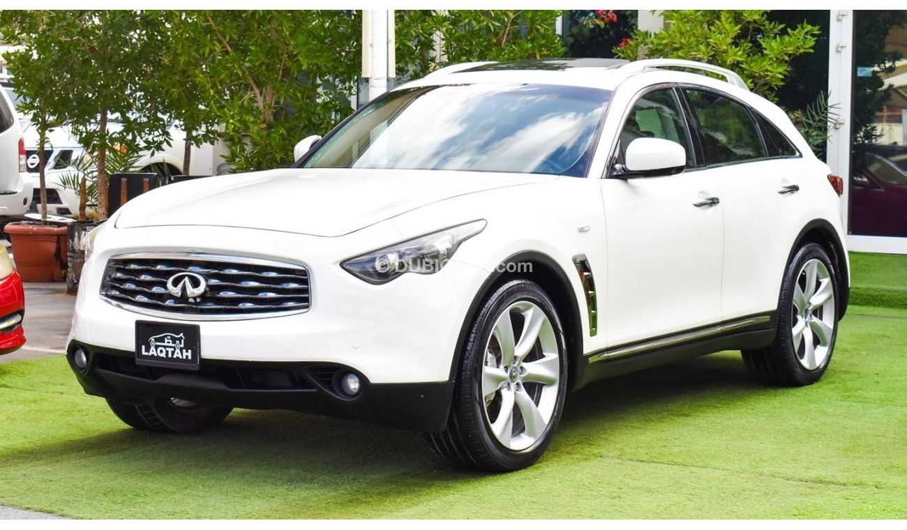 Infiniti FX50 2009 GCC model, fingerprint slot, rear camera, leather, cruise control, sensor wheels, in excellent