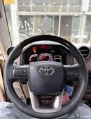 Toyota Land Cruiser 70 TOYOTA LC79 SC 2.8L DIESEL MT MID 25YM GCC