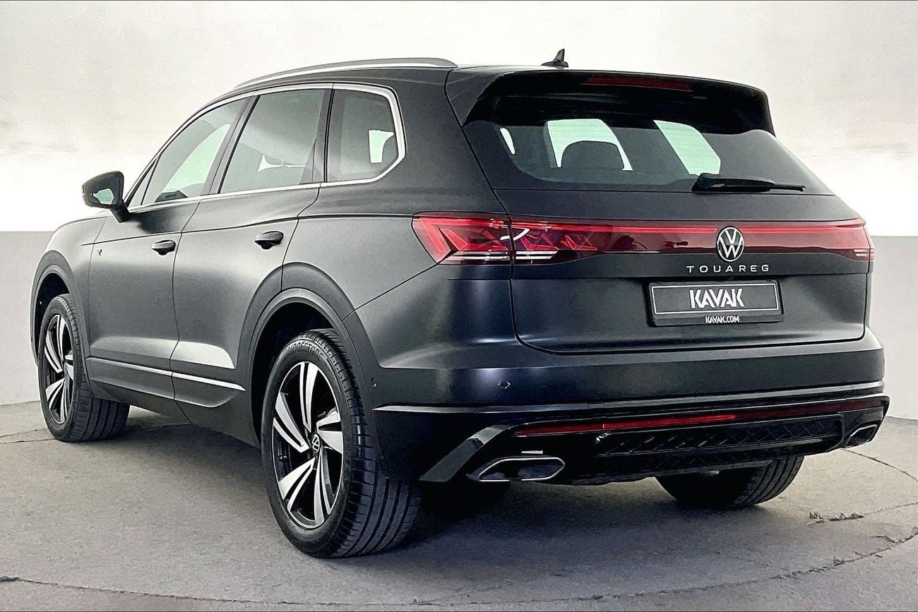 Volkswagen Touareg R-LINE | Guaranteed Warranty | 0 Down Payment