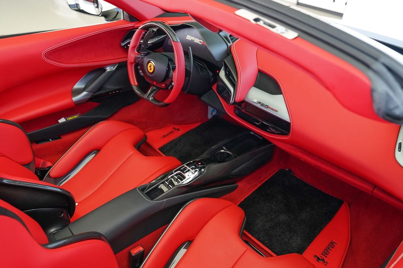فيراري SF90 سبيدر