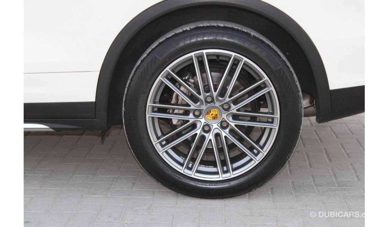 Porsche Cayenne Porsche Cayenne S 2011 GCC, in excellent condition, without accidents, full option, very clean from