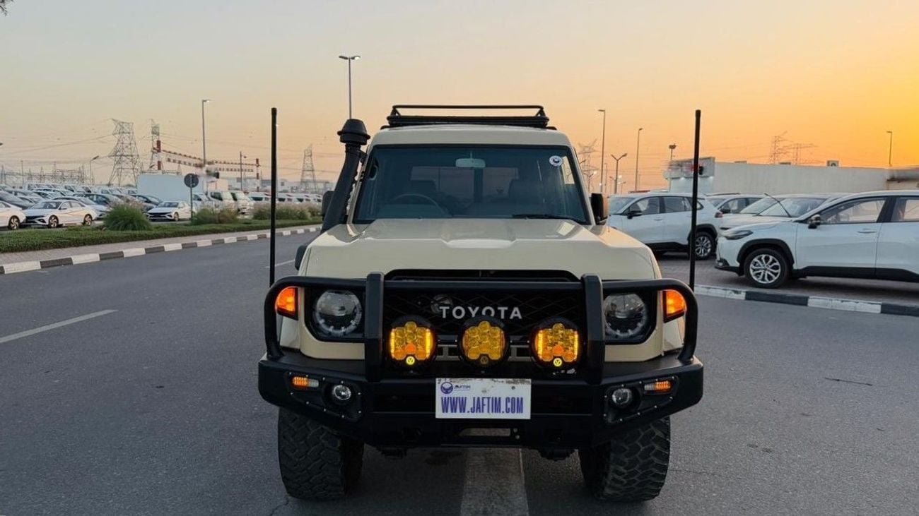 Toyota Land Cruiser 70 1991| 4.2L DIESEL | MT | RHD | HEAVY BULL BAR WITH LED LIGHTS | HEAVY ROOF RACK | DUAL BULL BAR ANTE