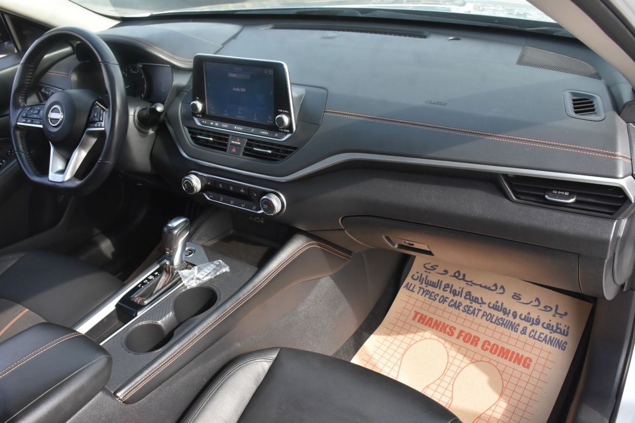 Nissan Altima SV Turbo 2.0L