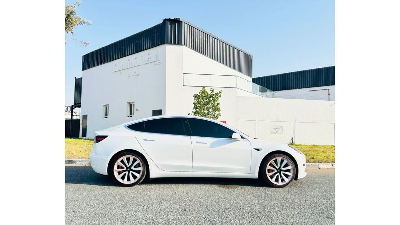 Tesla Model 3 Tesla Model 3 Long Range 2021-Dual Motor-GCC-Warranty Valid till June, 2028-Excellent Condition