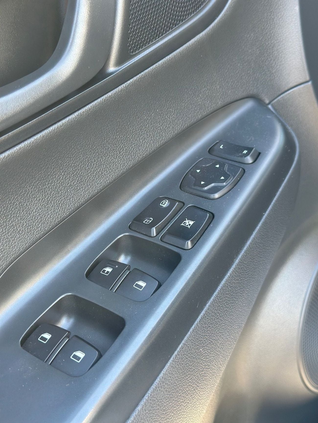 Hyundai Kona GLS Premium 1.6L