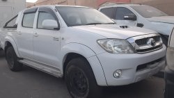 Toyota Hilux DIESEL 4X4 3.0L RIGHT HAND DRIVE