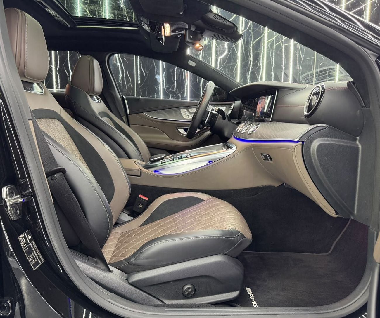 مرسيدس بنز AMG GT 43