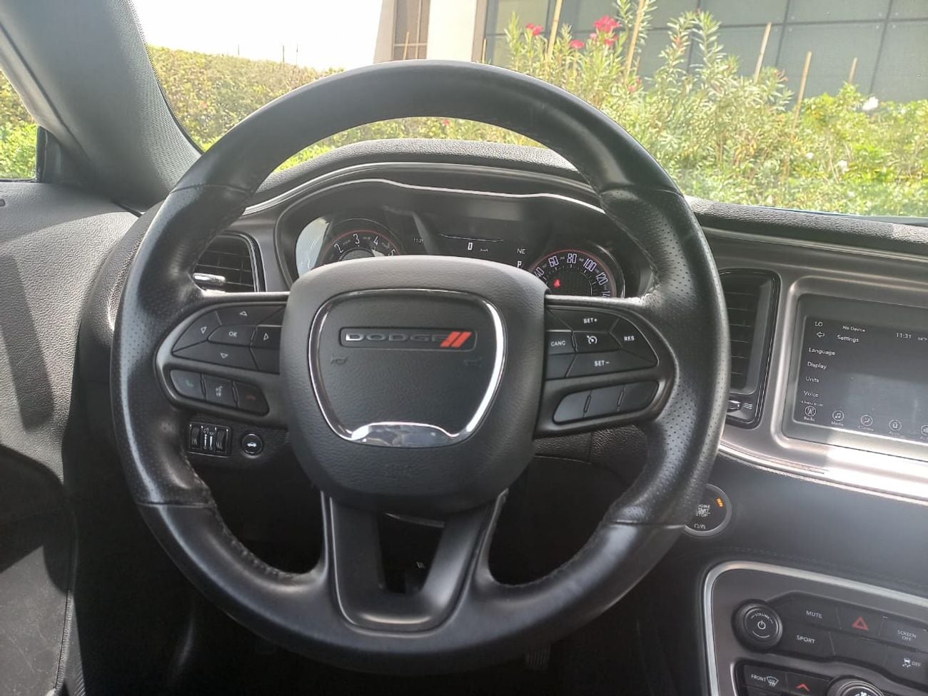 Dodge Challenger SXT Plus 3.6L