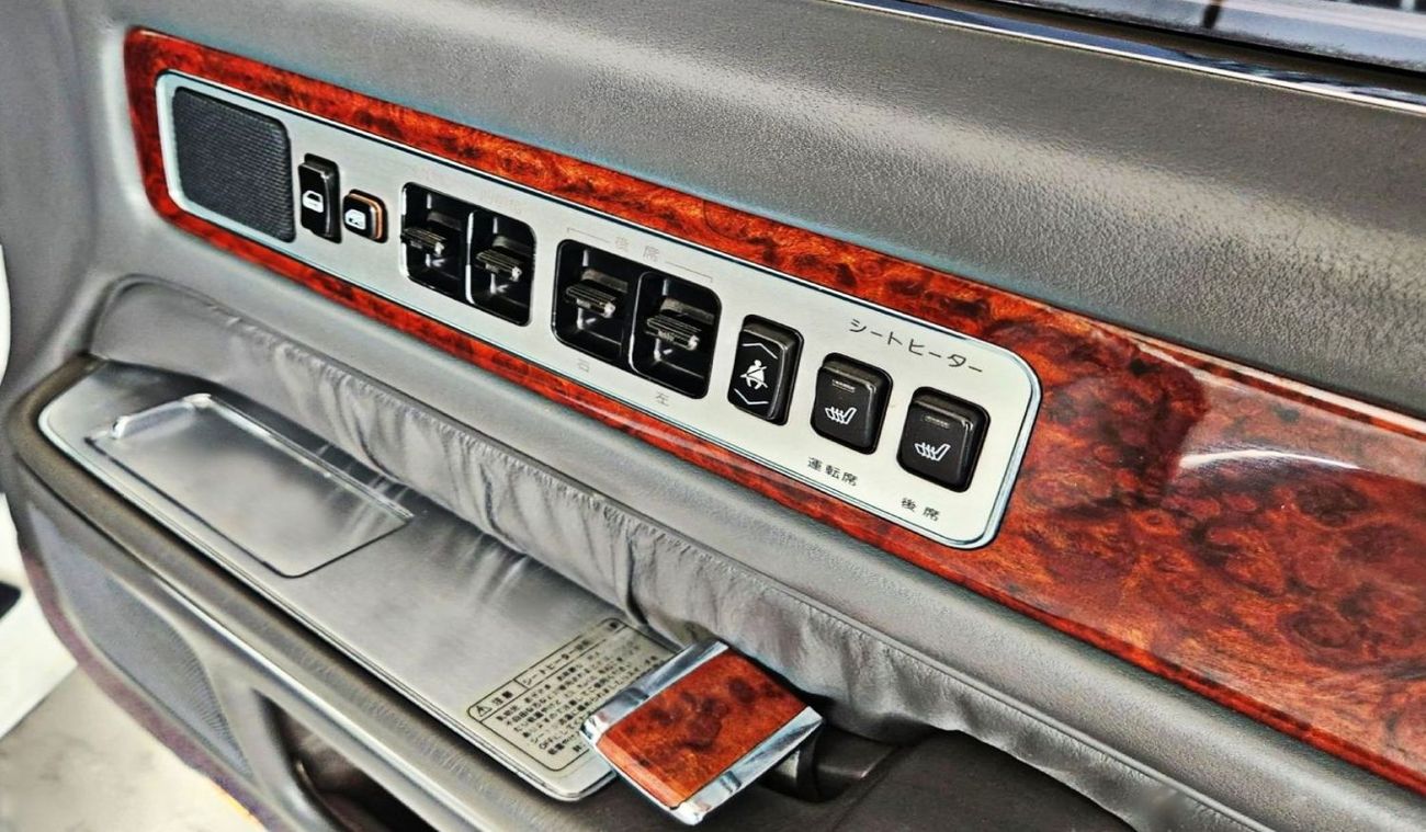 Toyota Century 5.0L-12CYL - FULL OPTION EXCELLENT CONDITION JAPANESE SPECIFICATION